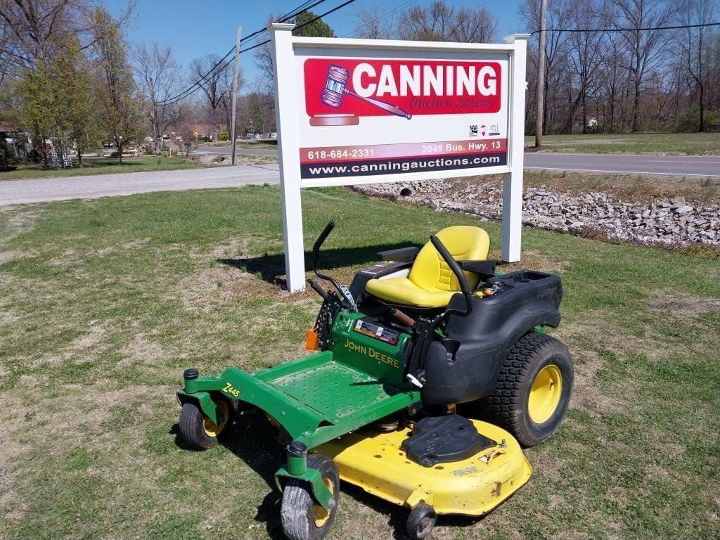 Main image John Deere Z445