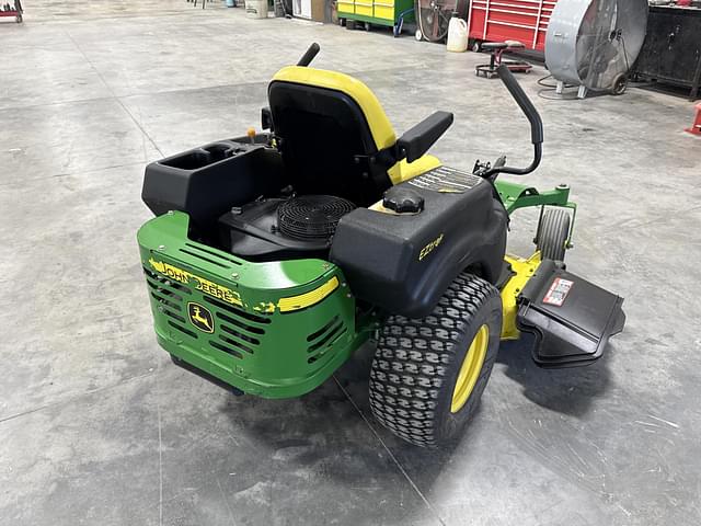 Image of John Deere Z445 equipment image 4