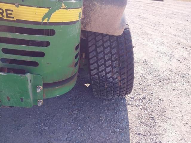 Image of John Deere Z445 equipment image 4