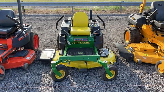 Image of John Deere Z445 equipment image 1