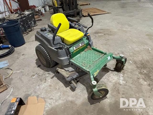 Image of John Deere Z445 equipment image 2