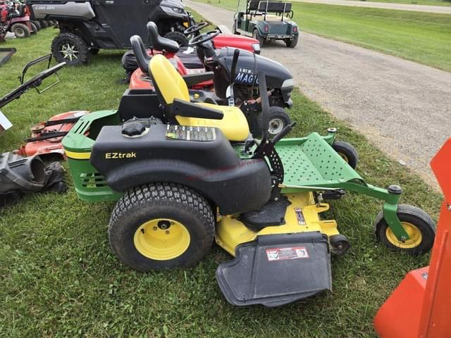 Image of John Deere Z445 equipment image 3