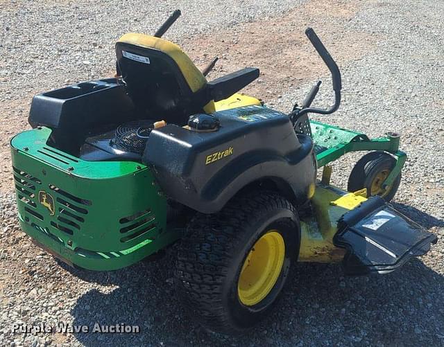 Image of John Deere Z445 equipment image 4