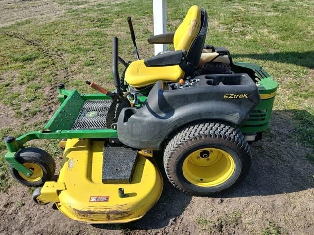 Image of John Deere Z465 equipment image 4