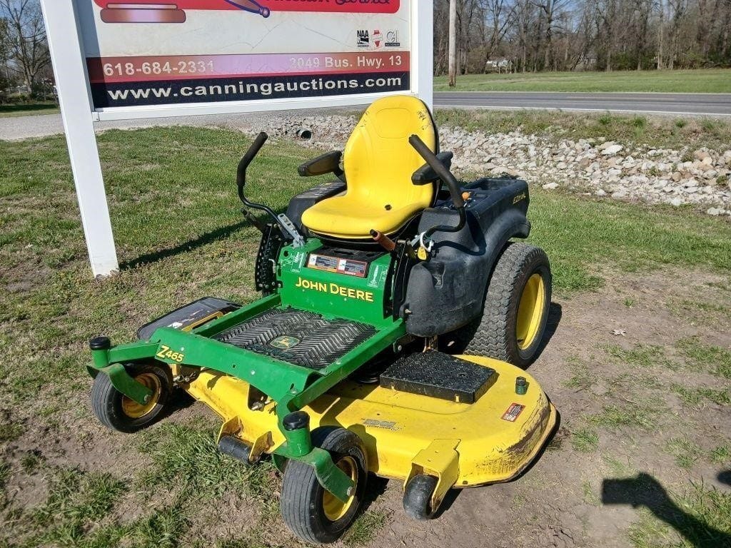 John Deere Z465 Equipment Image0