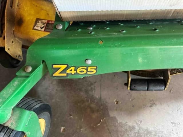 Image of John Deere Z465 equipment image 1