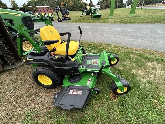 Image of John Deere Z515E equipment image 2