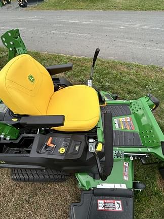 Image of John Deere Z515E equipment image 3