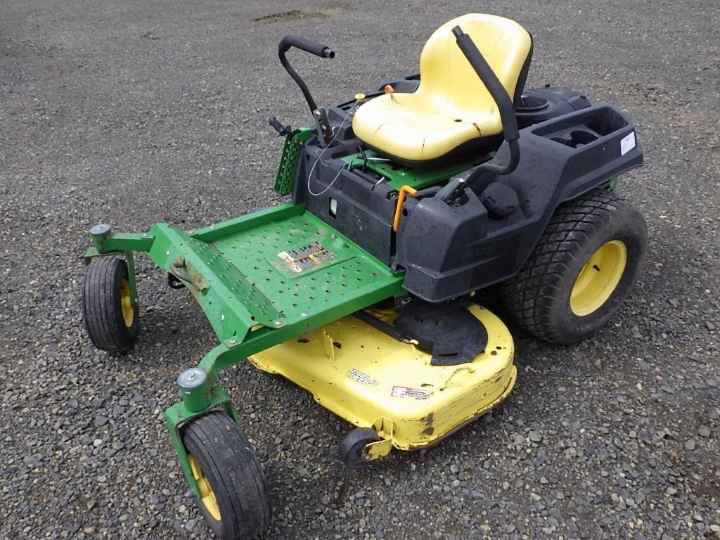 John Deere Z525E Equipment Image0