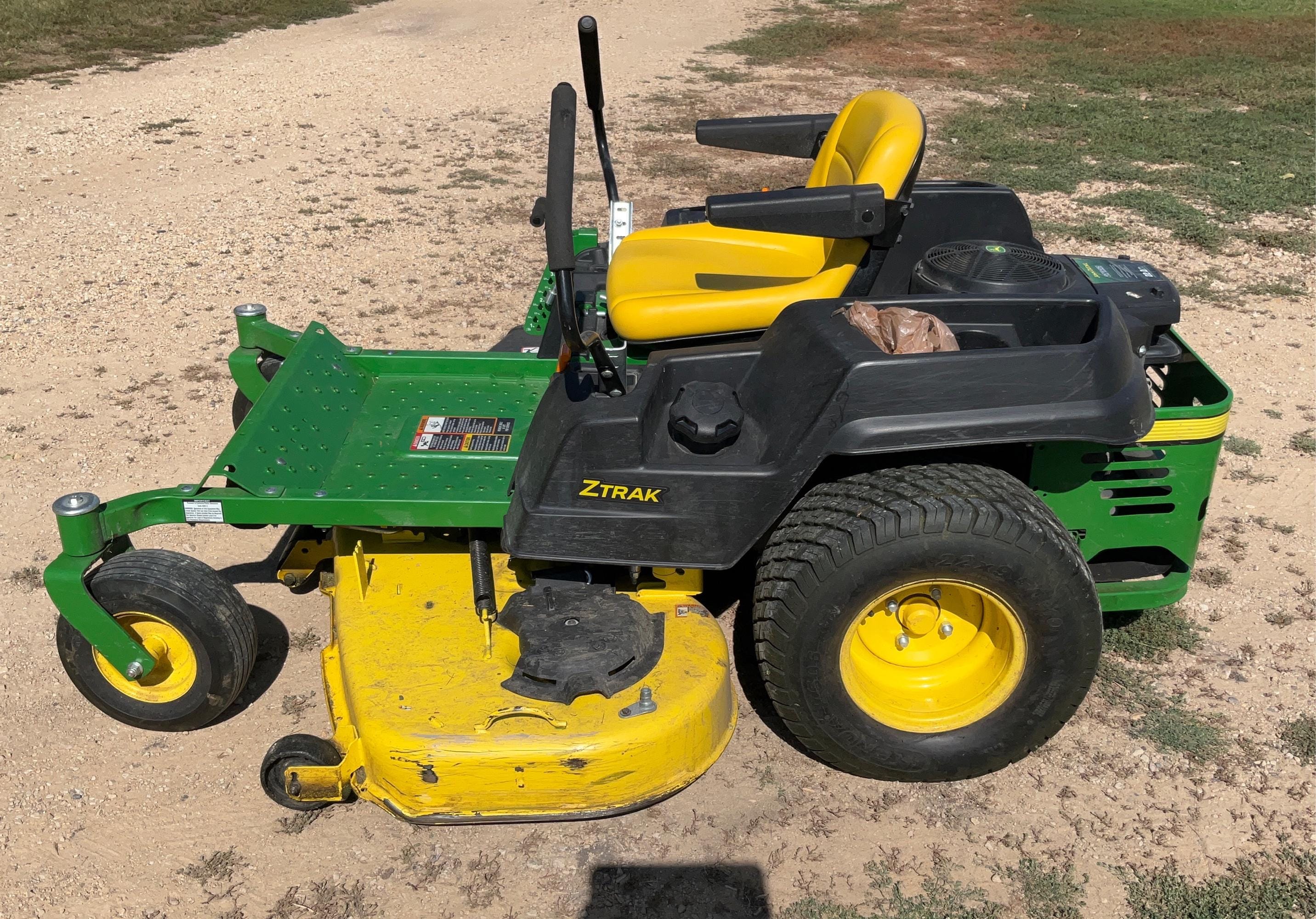 Main image John Deere Z525E
