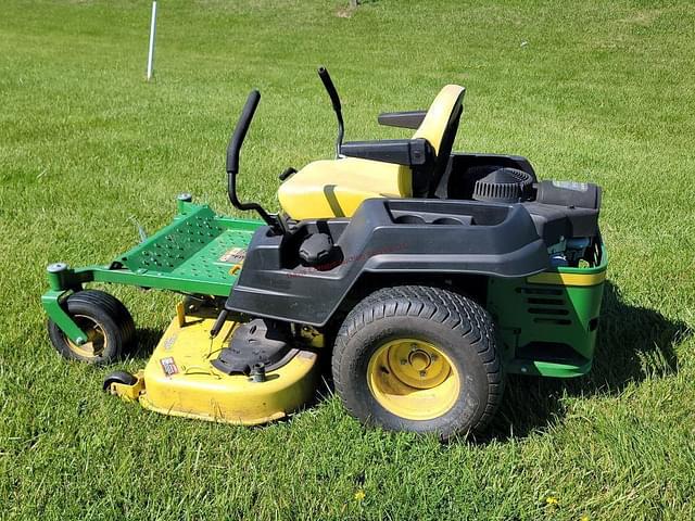 Image of John Deere Z535M equipment image 1