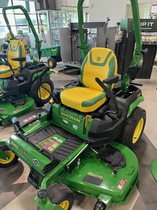 Image of John Deere Z545R equipment image 3