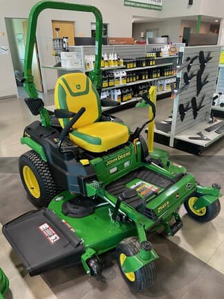 Image of John Deere Z545R equipment image 1