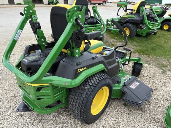 Image of John Deere Z545R equipment image 2