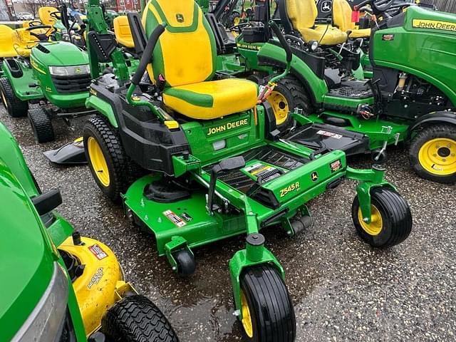 Image of John Deere Z545R equipment image 3