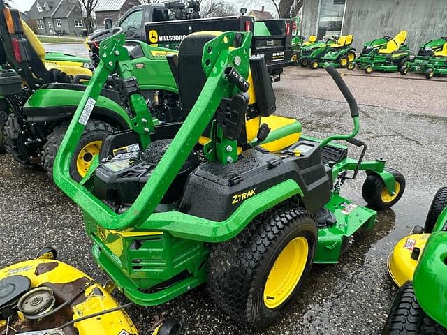 Image of John Deere Z545R equipment image 2