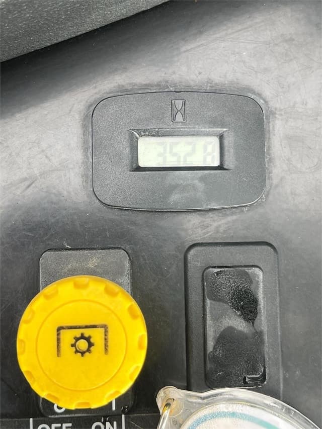 Image of John Deere Z655 equipment image 4