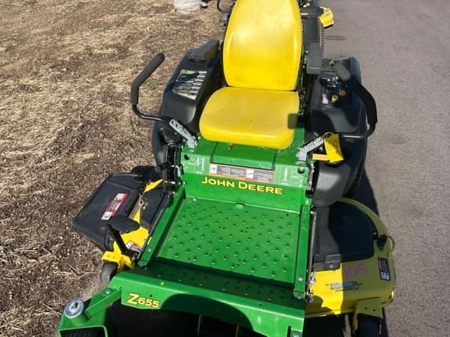 Image of John Deere Z655 equipment image 4