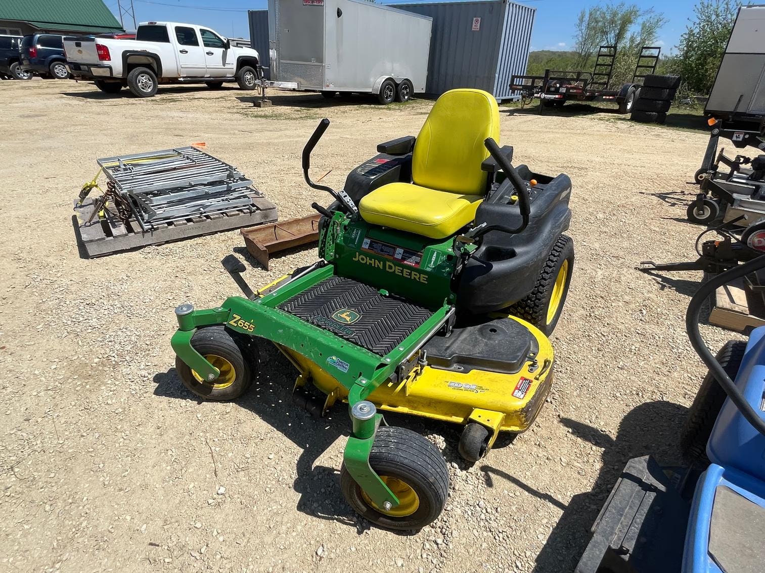 John Deere Z655 Equipment Image0