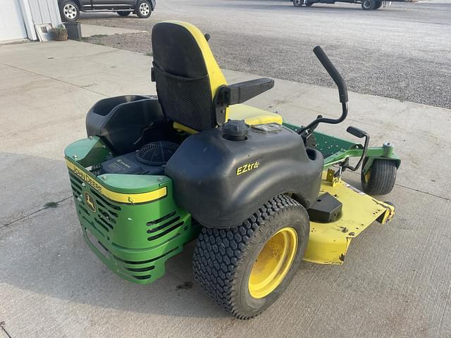 Image of John Deere Z665 equipment image 4