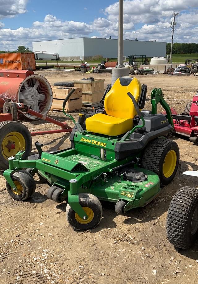 Image of John Deere Z730M equipment image 1