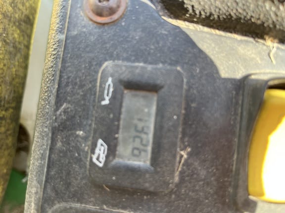 John Deere Z735M Equipment Image0