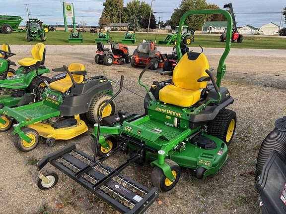 Image of John Deere Z735M equipment image 1