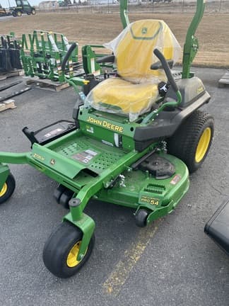 Main image John Deere Z735M