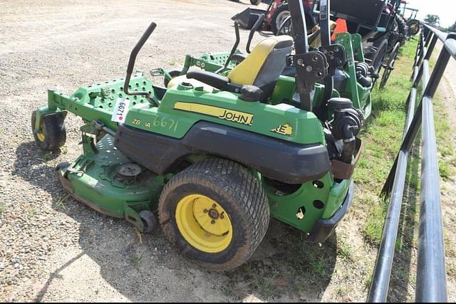 Image of John Deere Z810A equipment image 2