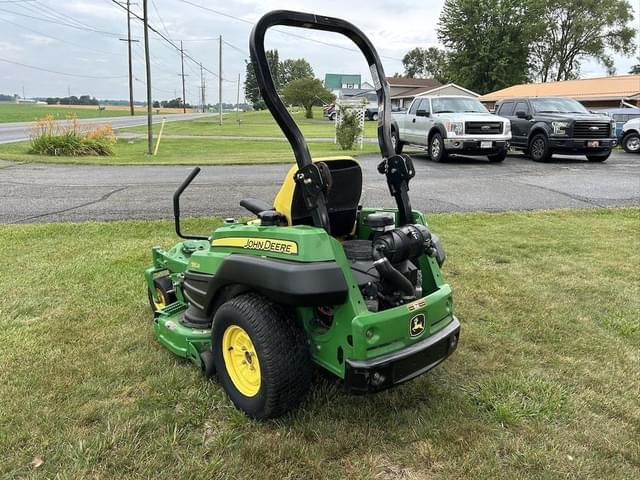 Image of John Deere Z810A equipment image 3