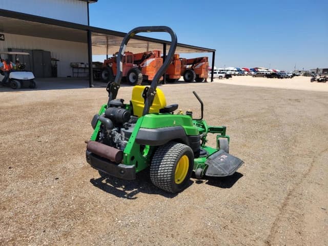 Image of John Deere Z820A equipment image 4