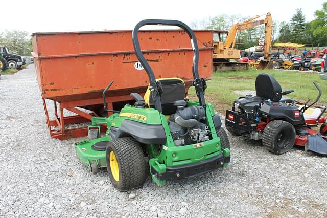 Image of John Deere Z830A equipment image 4