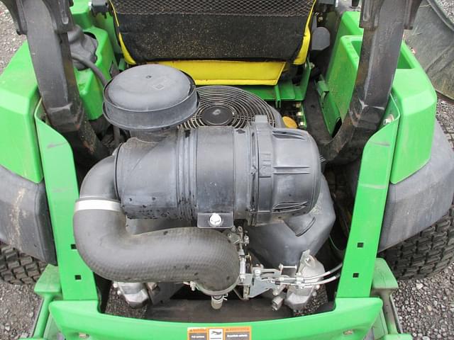 Image of John Deere Z830A equipment image 4