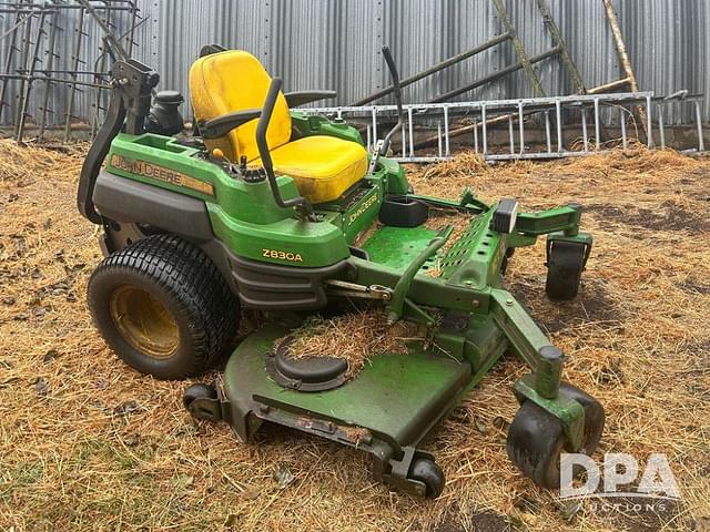 Image of John Deere Z830A equipment image 2