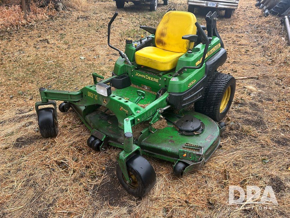 Image of John Deere Z830A Primary image