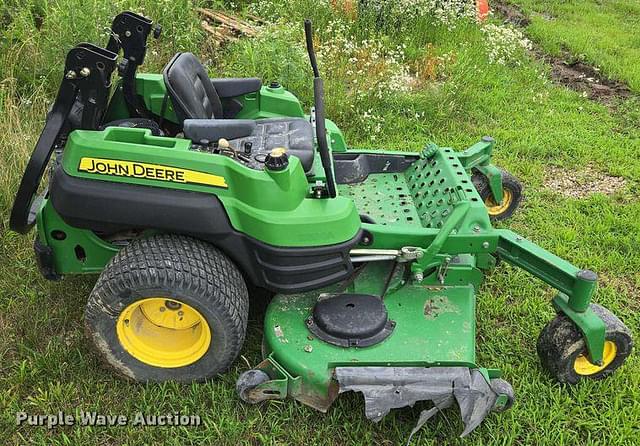 Image of John Deere Z830A equipment image 2