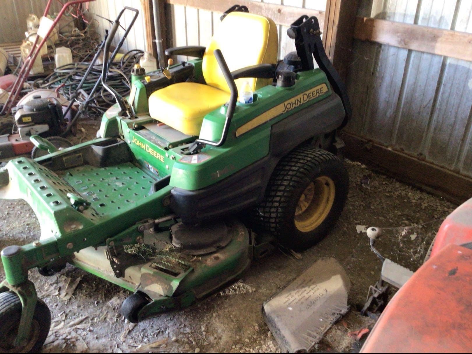 John Deere Z910A Equipment Image0