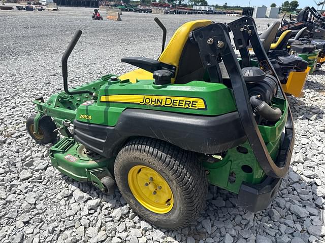 Image of John Deere Z910A equipment image 3