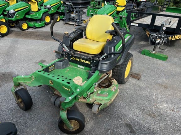 John Deere Z915B Equipment Image0