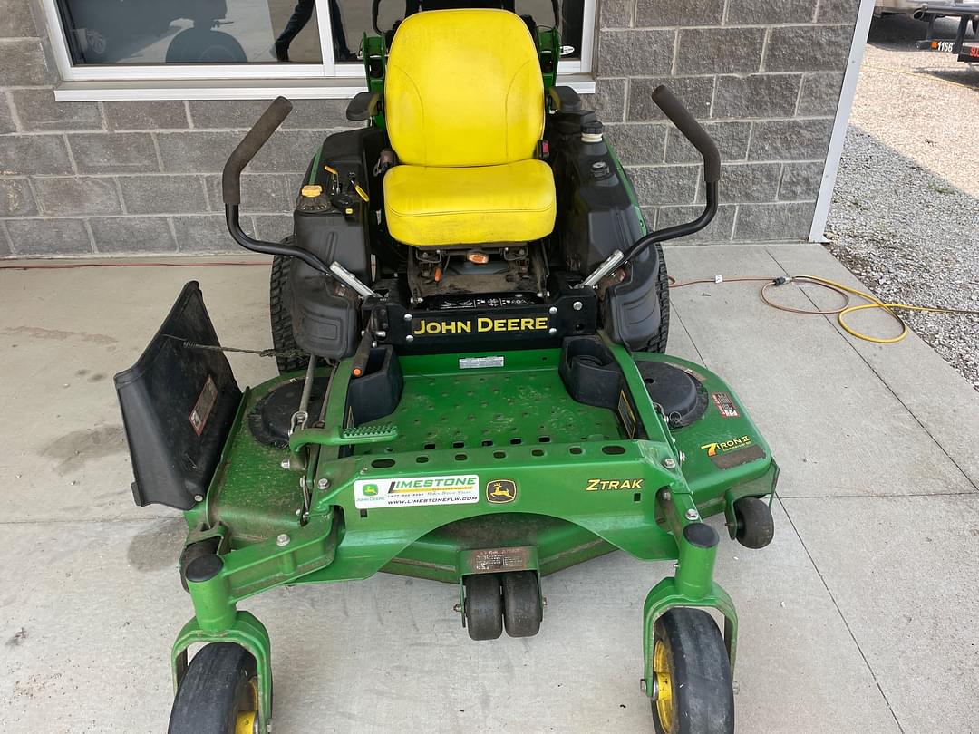 Image of John Deere Z915B Primary image
