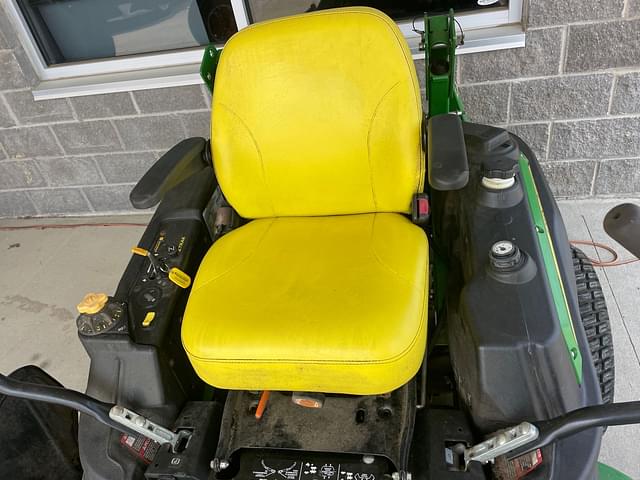 Image of John Deere Z915B equipment image 3