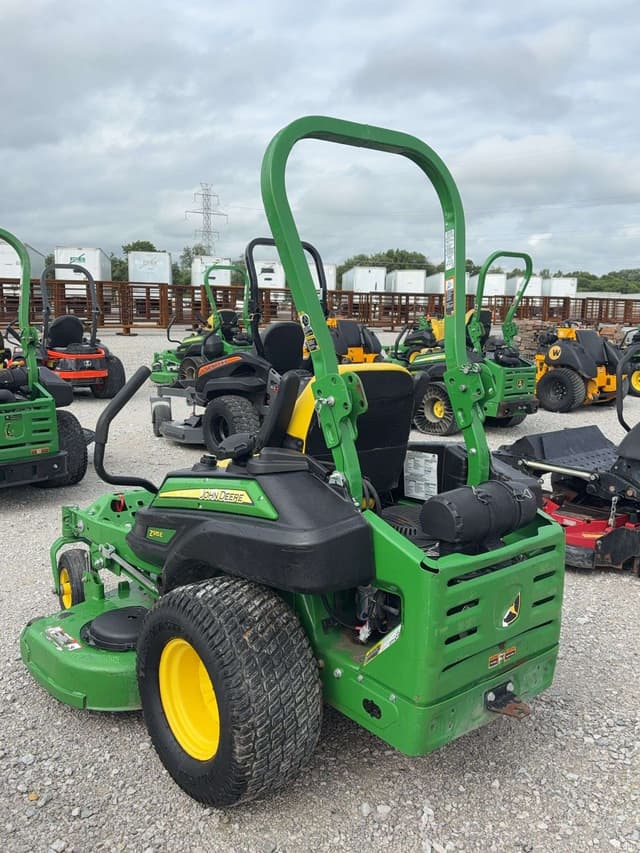 Image of John Deere Z915E equipment image 4