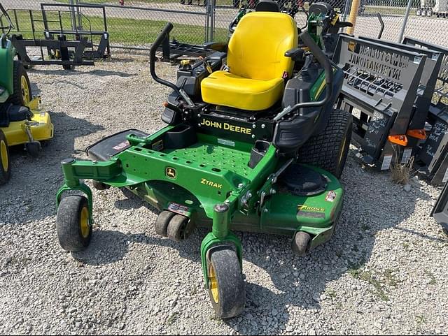 Image of John Deere Z915E equipment image 4