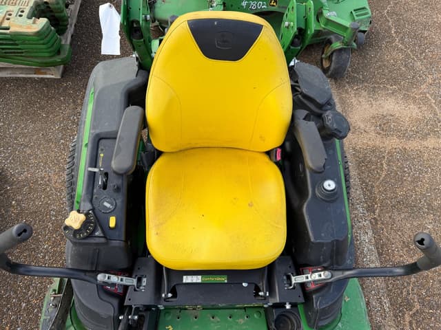 Image of John Deere Z915E equipment image 1