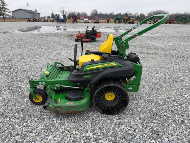 Image of John Deere Z915E equipment image 1