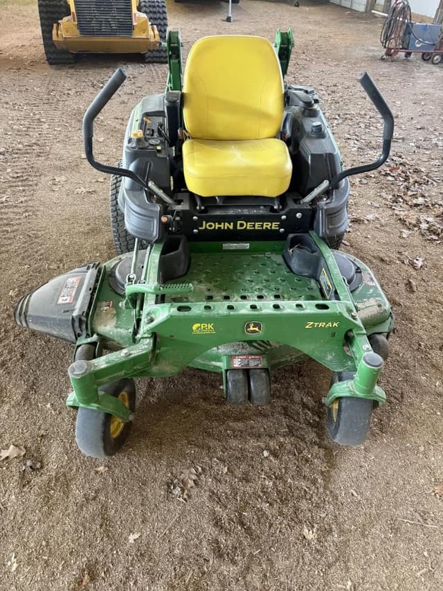 Image of John Deere Z915E equipment image 4