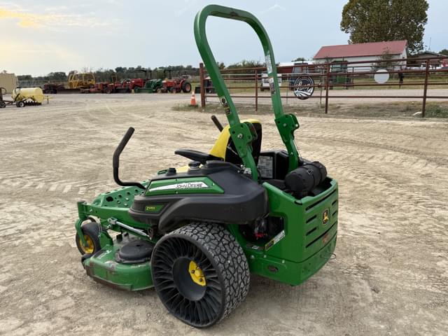 Image of John Deere Z915E equipment image 2