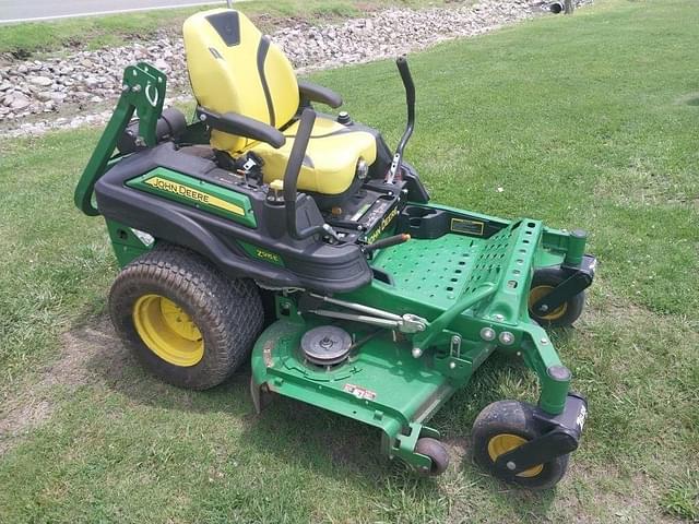 Image of John Deere Z915E equipment image 2