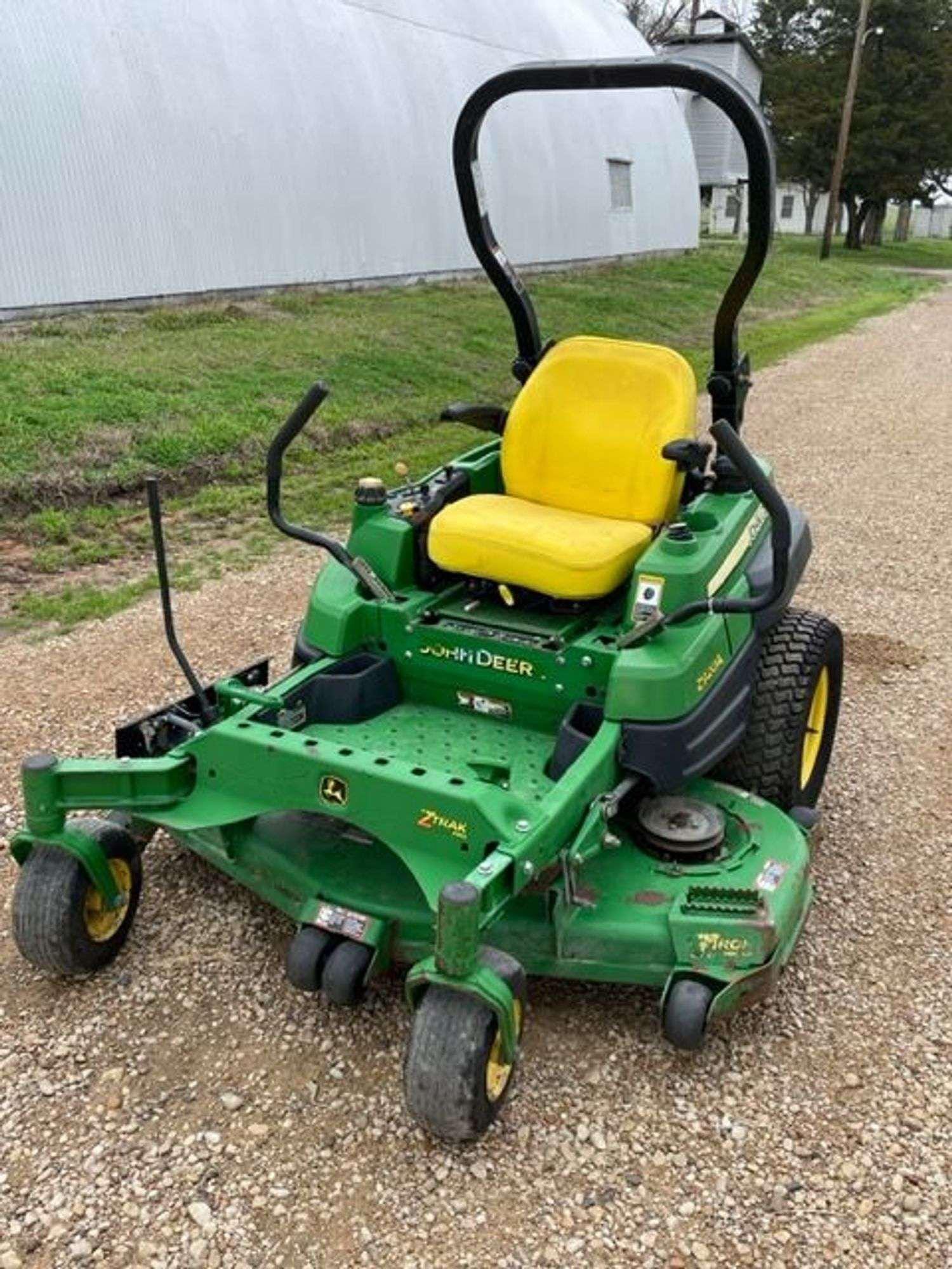 Main image John Deere Z920A