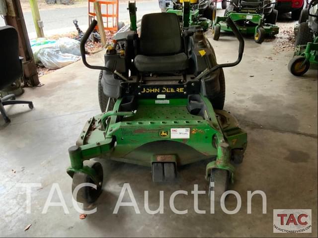 Image of John Deere Z920M equipment image 1